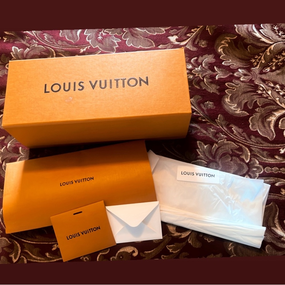 Presentation Gift Set Louis Vuitton AUTHENTIC 🧡